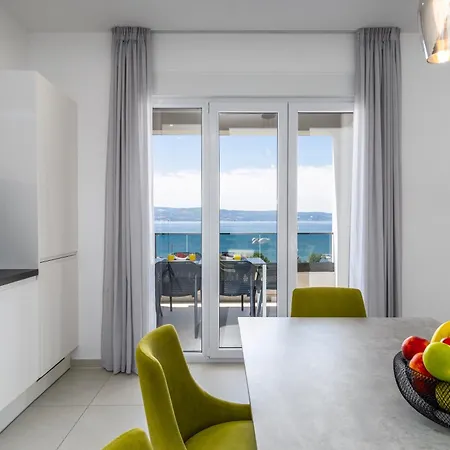 Apartment Luxury Beachfront